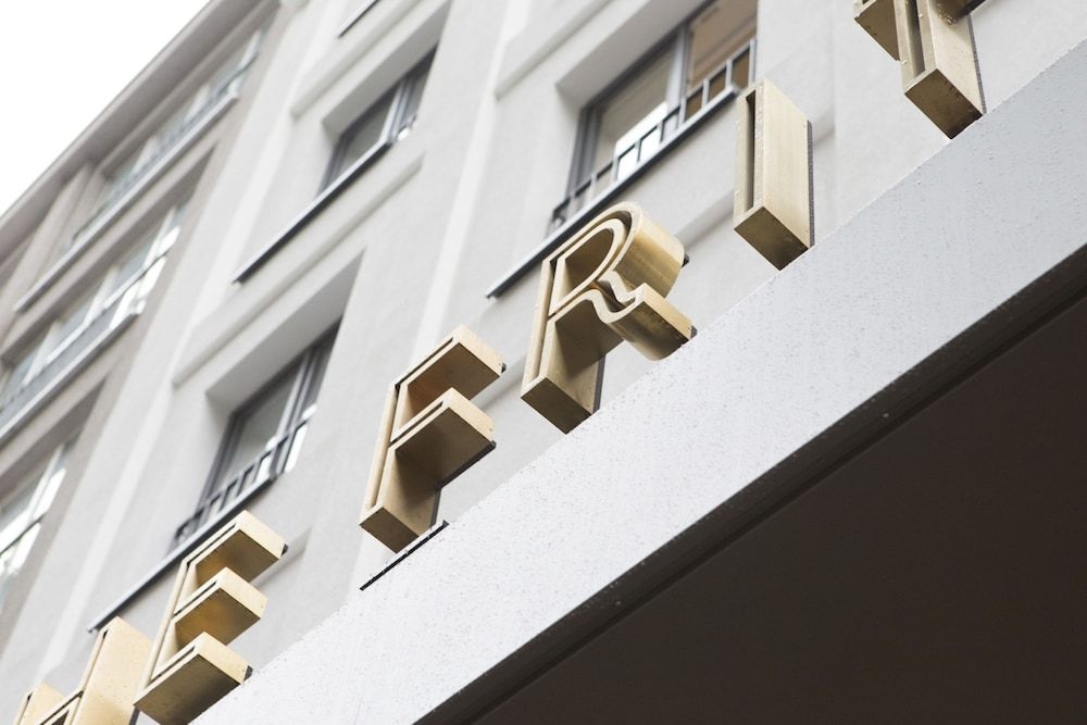 Bristol Hotel2