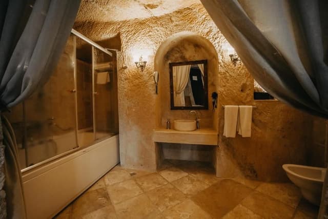 Family Cave Suite