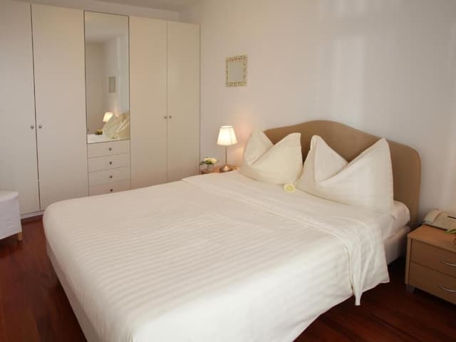 Premium Suite With Lake View