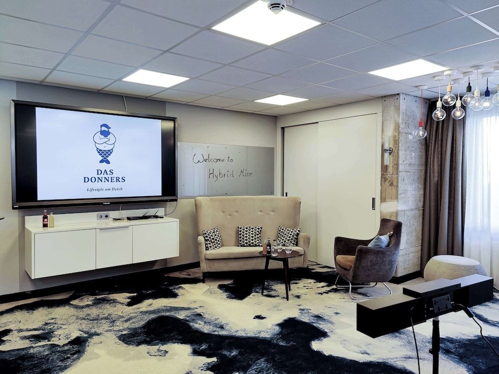 Best Western Donners Hotel3