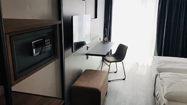 Single Room (Cosy)