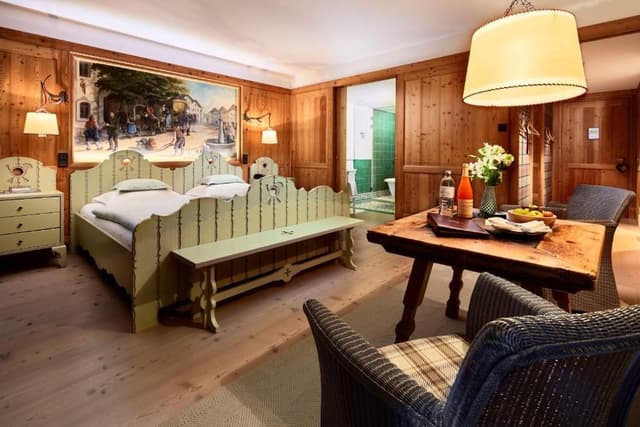 Postillion Room
