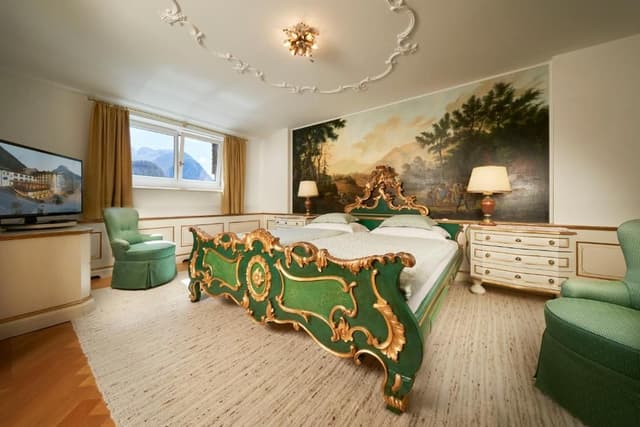 Herzog Suite
