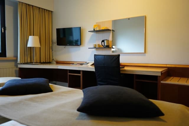 Business Room