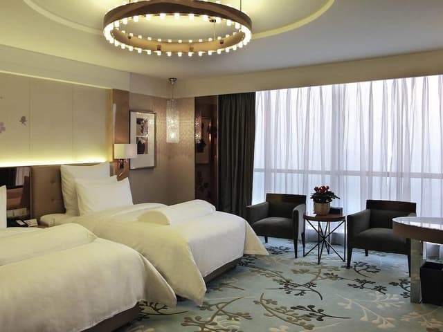 Executive Deluxe Twin Room