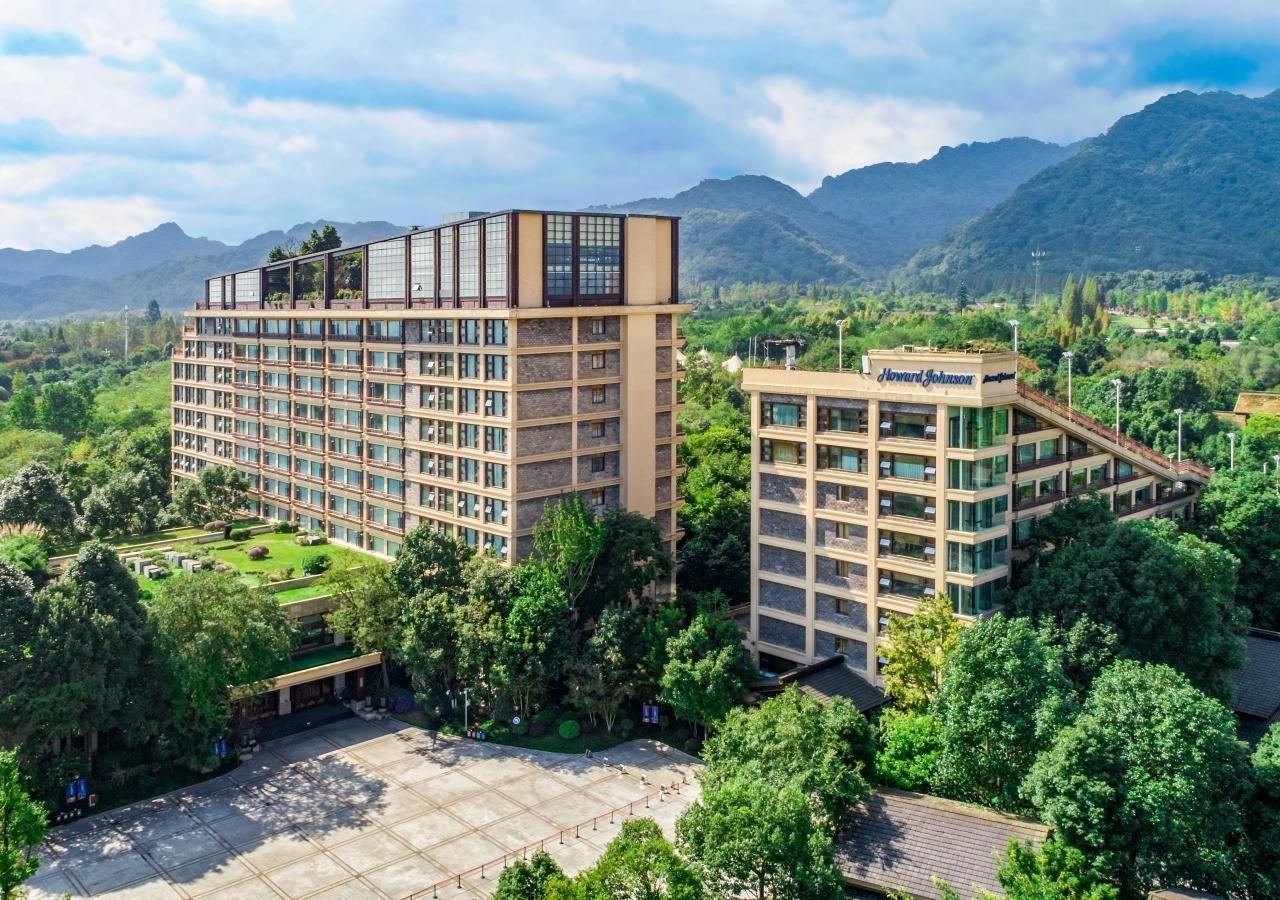 โฮเวิร์ด จอห์นสัน คอนเฟอเรนซ์ รีสอร์ต เฉิงตู (Howard Johnson Conference Resort Chengdu)1