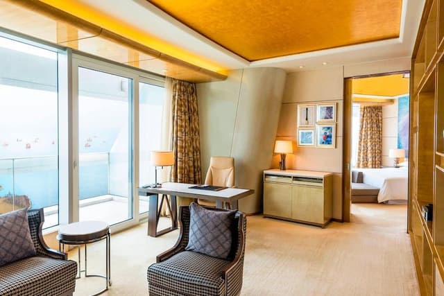 Suite, 1 Bedroom, Balcony
