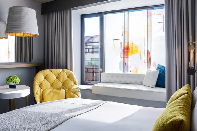 Luxury Room