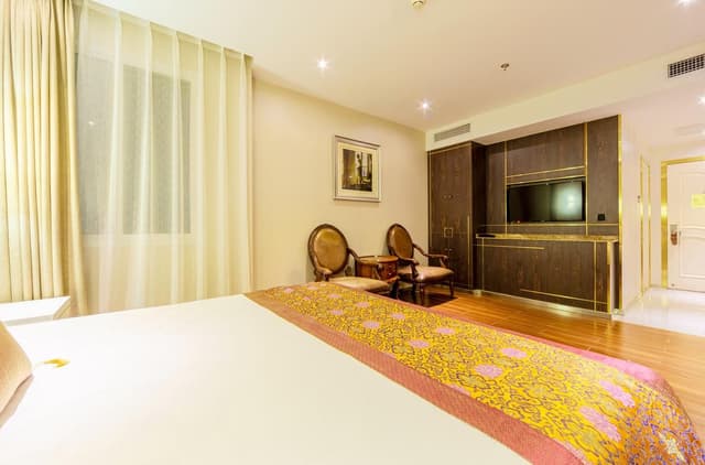 King Room