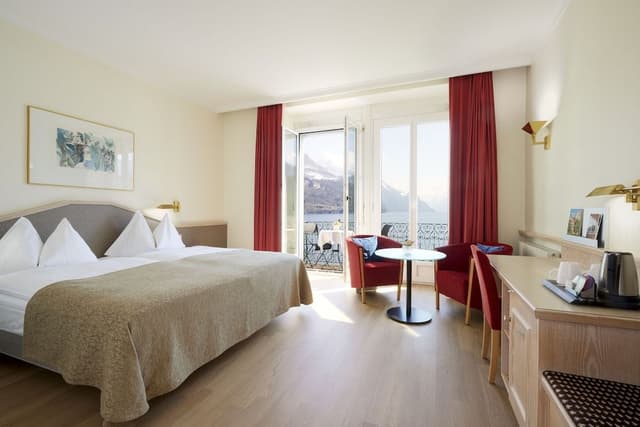 Executive Double Room with lake view and balcony