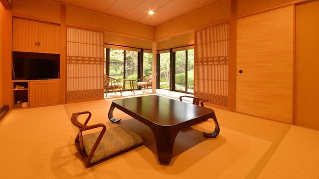 Japanese-style Room with Private Open-air Bath “Kaede”