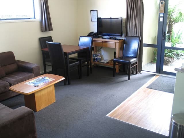 Apartment, 2 Bedrooms, Jetted Tub