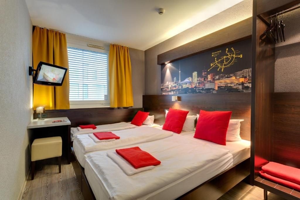 Meininger Hotel Berlin Hauptbahnhof3