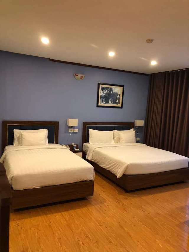 VIP Room 1