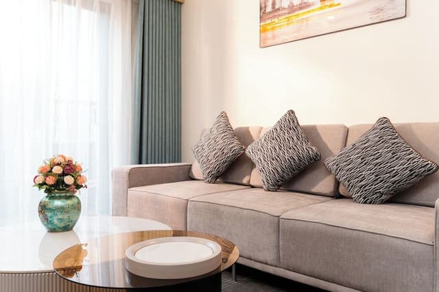 Suite, 1 King Bed