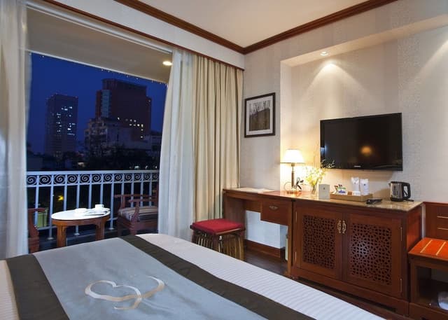 Deluxe Double or Twin Room, 1 Bedroom, Non Smoking, City View