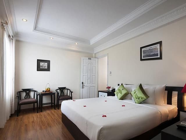 Deluxe Double or Twin City View