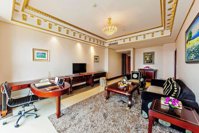 Executive Suite
