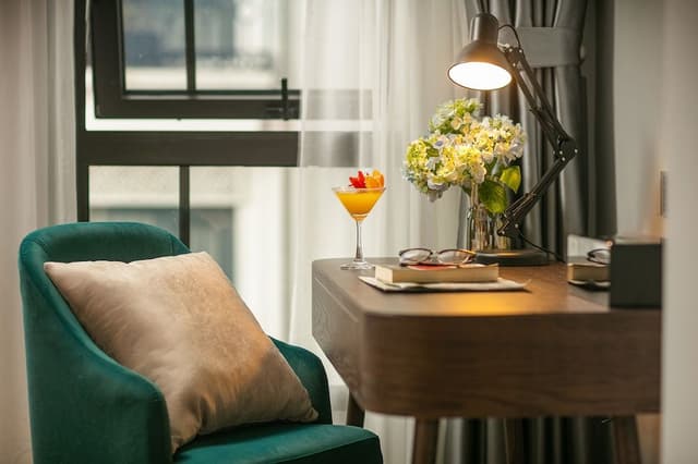 Family Room, City View