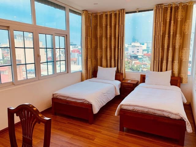 Connecting Room
