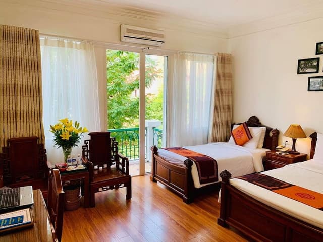 Family Suite, Balcony, City View