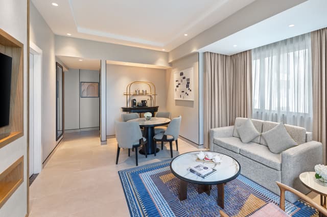 Junior Suite – Newly Renovated