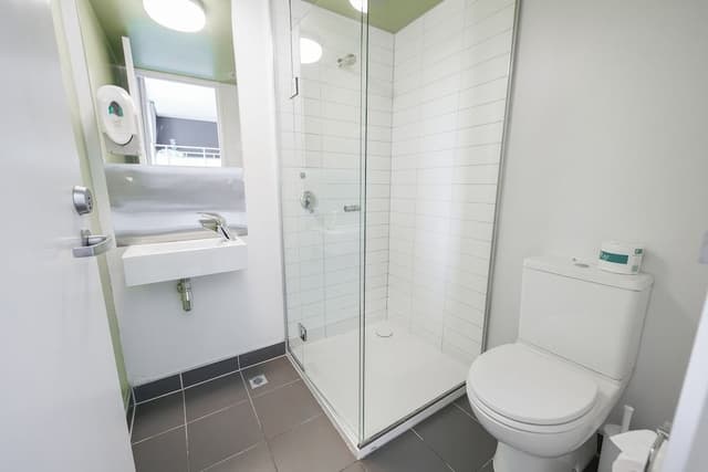 Shared Dormitory, Ensuite (10 Beds)
