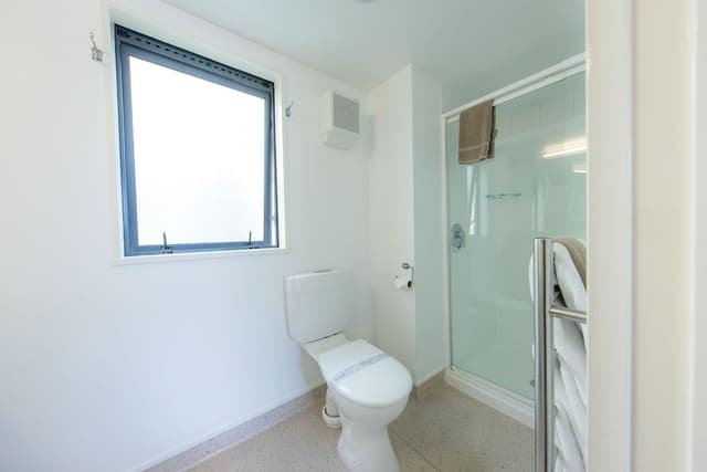 Three Bedroom Interconnecting Family Room