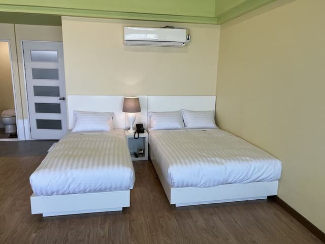 Superior Deluxe Room (Cooking not allowed, prohibited from brining crab & seafood)