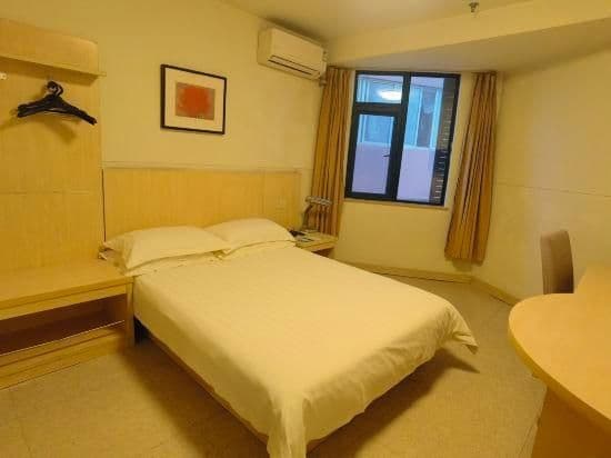 WH - Business Room B