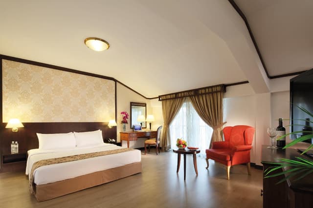 Premier Single Room