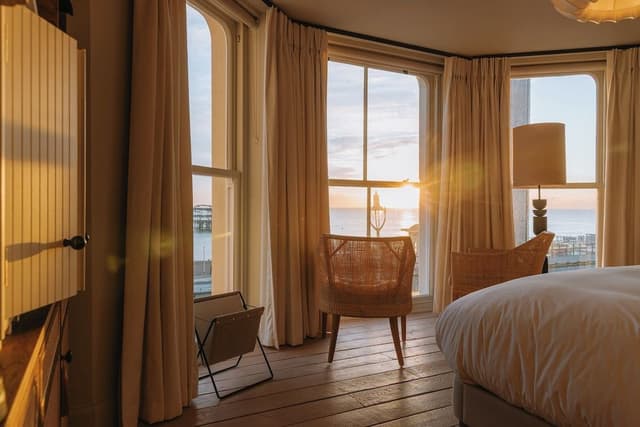Guest Room, Sea View
