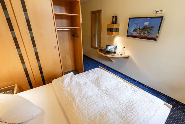 Comfort Single Room
