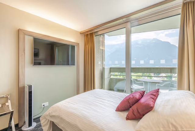 Deluxe Single room (7th to 14th floor)