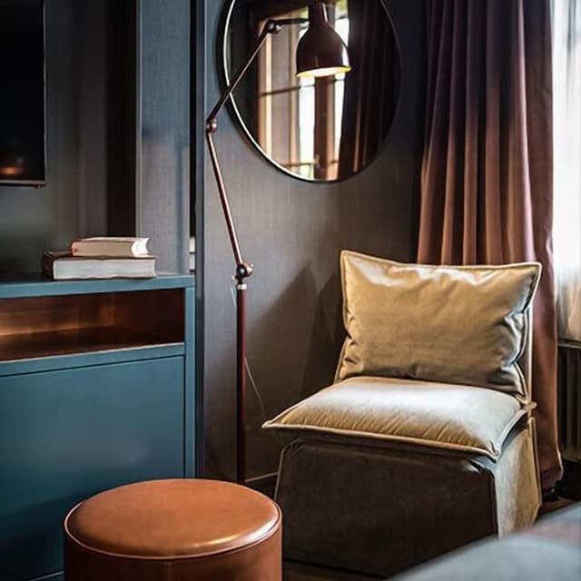 Double Room (Southfacing restricted view)