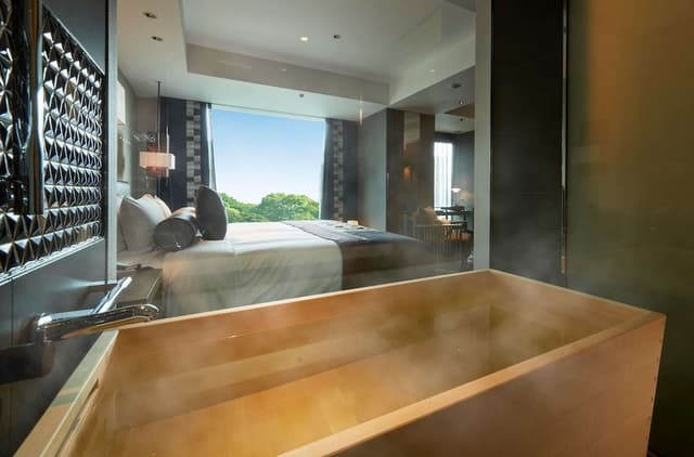 The Main Deluxe Double Room with Cypress Bath "Shin-Edo" Non-Smoking