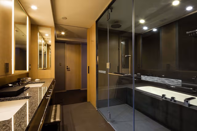 Club Premier King, Non Smoking (Breakfast & Club Lounge Access Included)