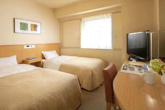 Standard Twin Room, Smoking
