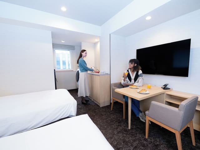 Superior Twin Room, 26 sqm, Non Smoking, 2 Beds, Washer & Dryer, Kitchenette