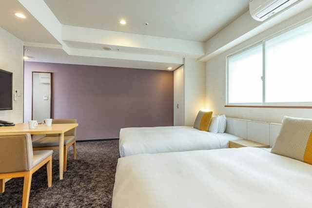 Superior Twin Room, 26 sqm, Non Smoking, 2 Beds, Washer & Dryer, Kitchenette
