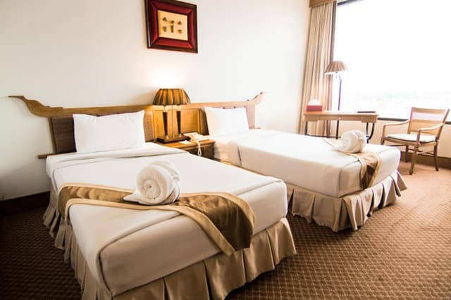 Superior Twin bed