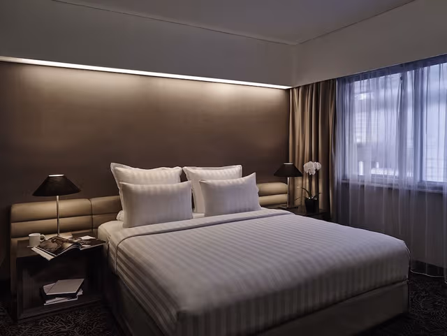 Deluxe Room, 1 King Bed