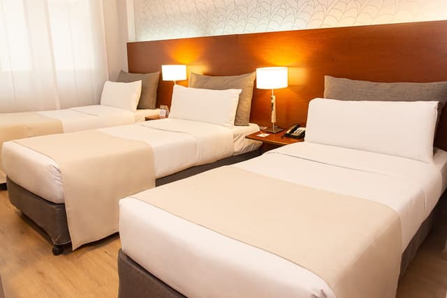 Triple Room