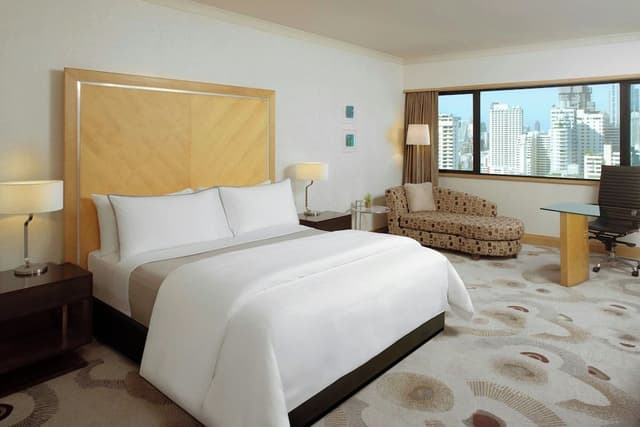 Premium Room, 1 King Bed, City View