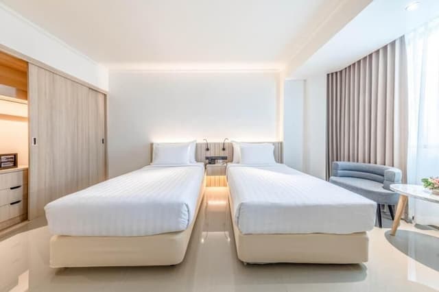 Premium Deluxe Room