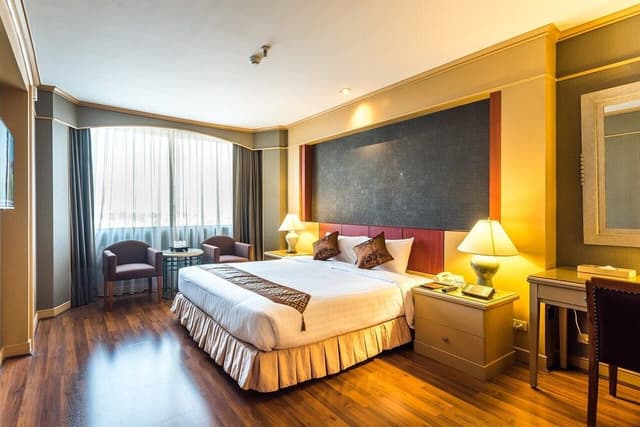 Superior Suite