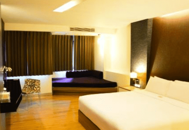 Premier Room