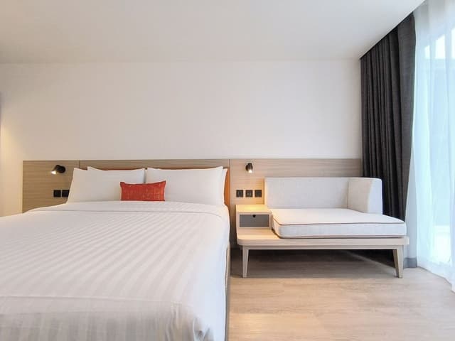 Premier Room