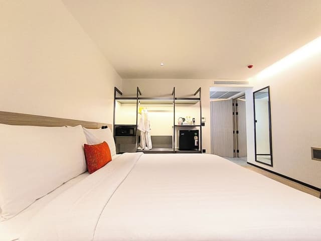 Premier Connecting Room