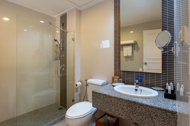 2-Bedroom Suite